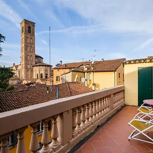 Appartamento Vista Sulle Torri Di By Wonderful Italy Italia
